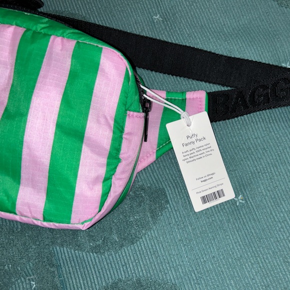 💚 NWT BAGGU Puffy Belt Bag 🩷 - Picture 4 of 4